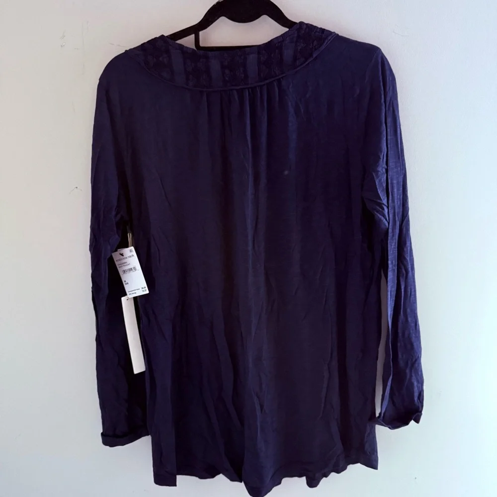 Caslon Women's Navy Cotton Long Sleeve Top - Picture 4 of 7